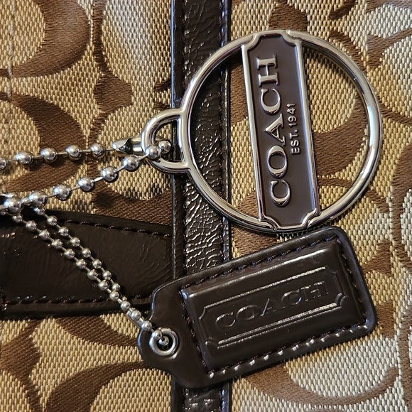 Coach Tan & Brown Shoulder Bag - Picture 4 of 13